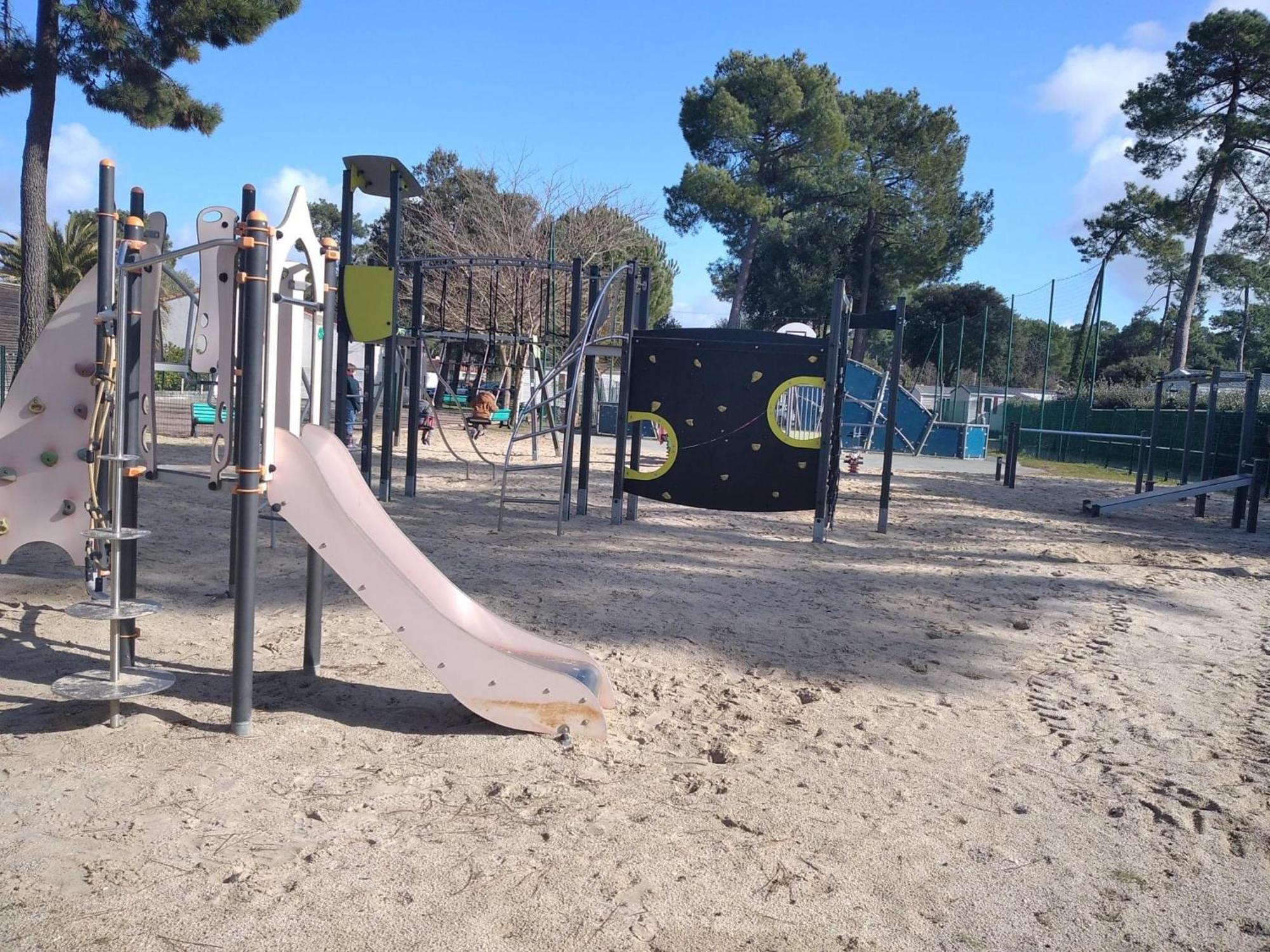 Campsite Mobil Marie La Pignade